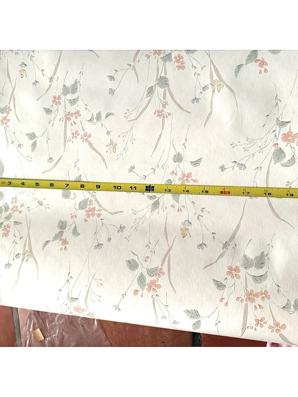 Vintage Wallpaper Floral Butterfly Cottage Collin & Aikman Wallcovering 7212